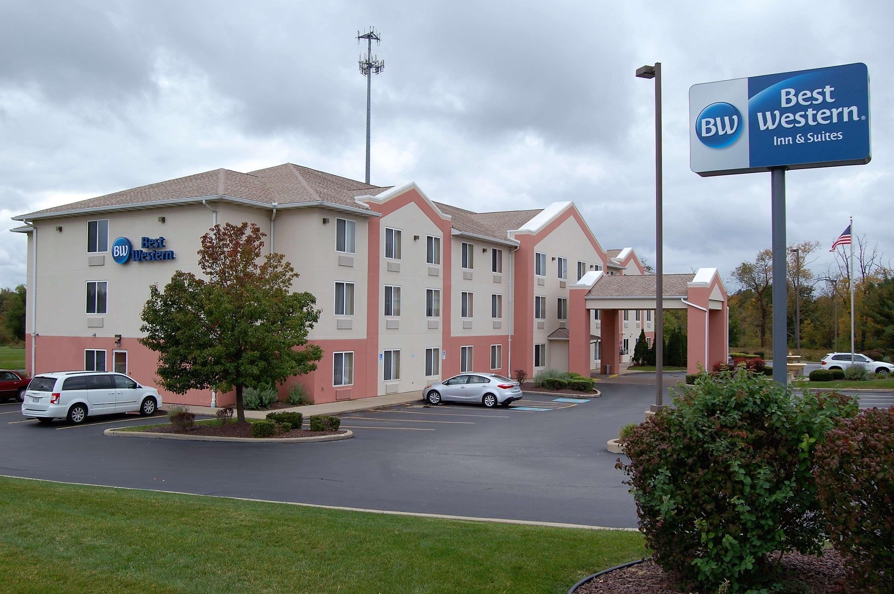 Best Western Penn-Ohio Inn & Suites Hubbard Exterior photo