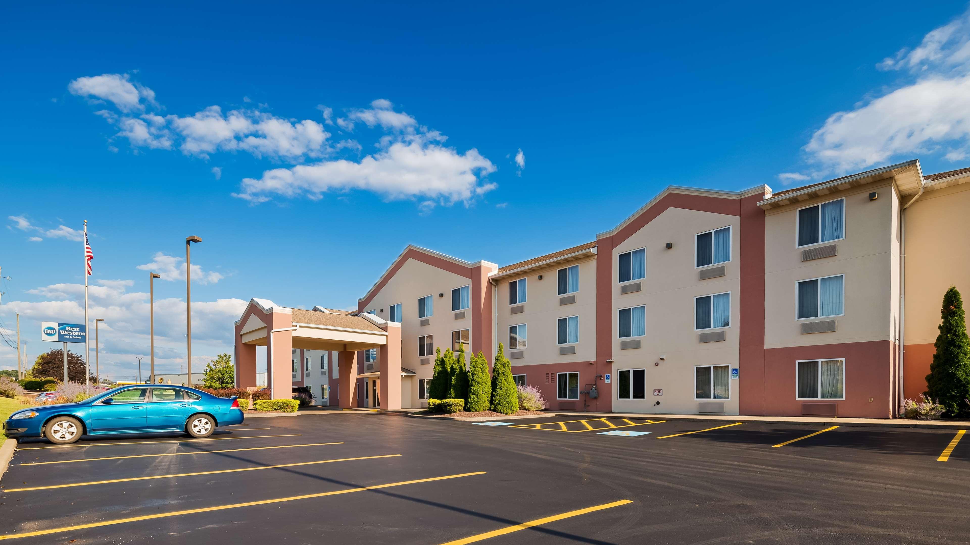 Best Western Penn-Ohio Inn & Suites Hubbard Exterior photo